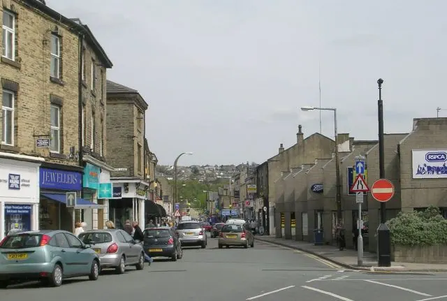 Workwear printing in Brighouse, West Yorkshire Brighouse, near Huddersfield in West Yorkshire — the area Net-workwear supplies with branded workwear and embroidered uniforms