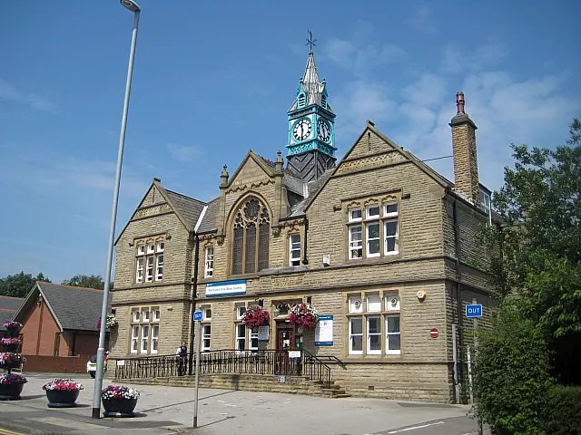 Workwear printing in Rothwell, West Yorkshire Rothwell, near Leeds in West Yorkshire — the area Net-workwear supplies with branded workwear and embroidered uniforms