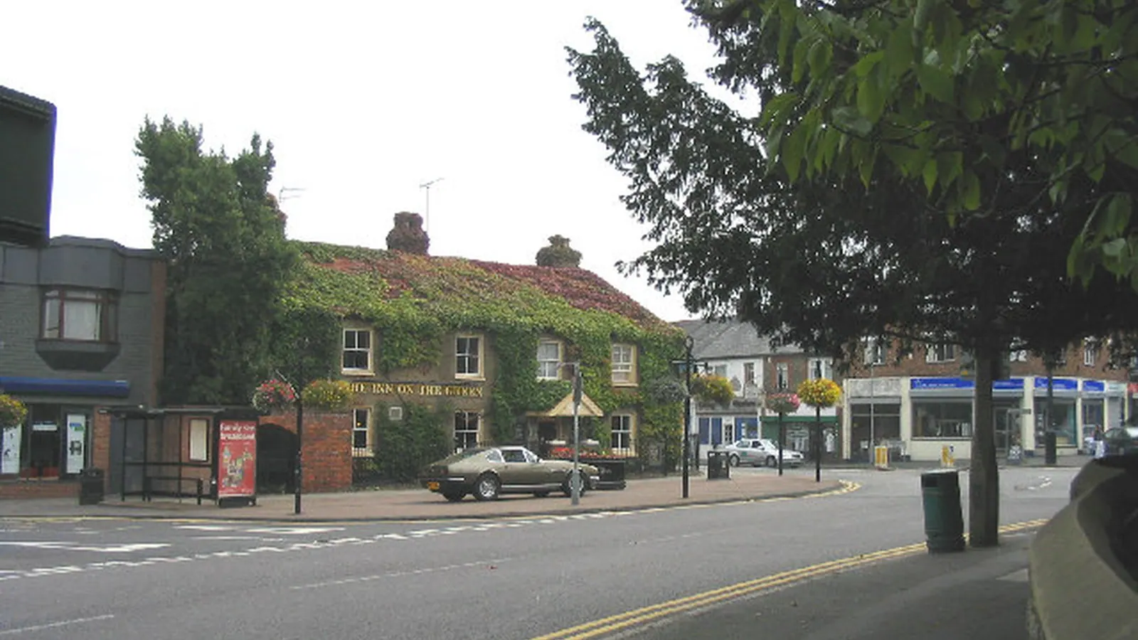 Workwear printing in Stanford-le-Hope, Essex Stanford-le-Hope, near Essex in Essex — the area Net-workwear supplies with branded workwear and embroidered uniforms