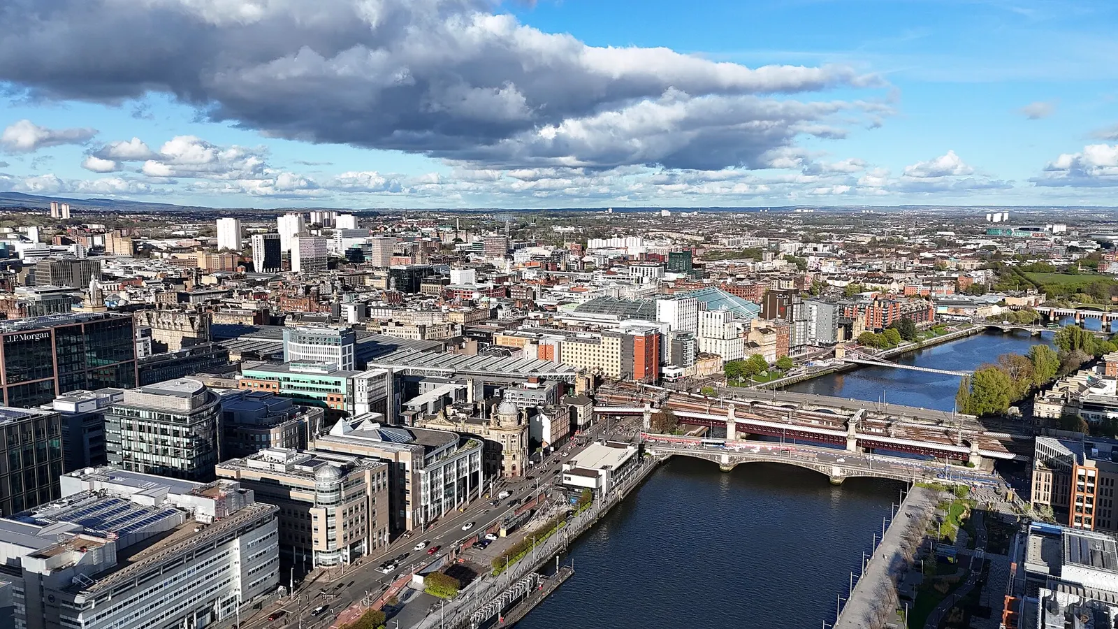 Workwear printing in Glasgow, Scotland Embroidery for businesses in Glasgow — View over Glasgow, Scotland — the area Net-workwear supplies with branded workwear and embroidered uniforms