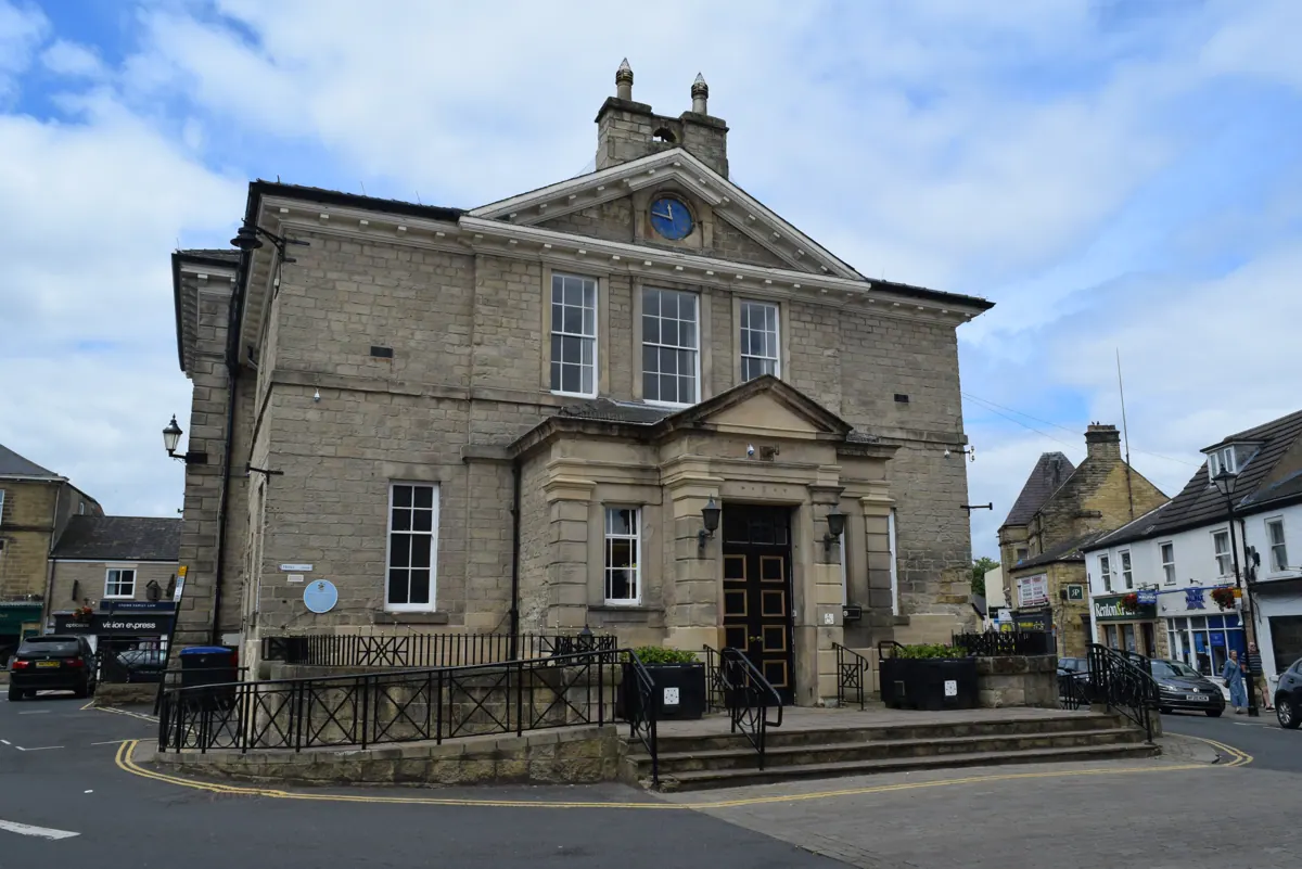 Workwear printing in Wetherby, West Yorkshire Wetherby, near Leeds in West Yorkshire — the area Net-workwear supplies with branded workwear and embroidered uniforms