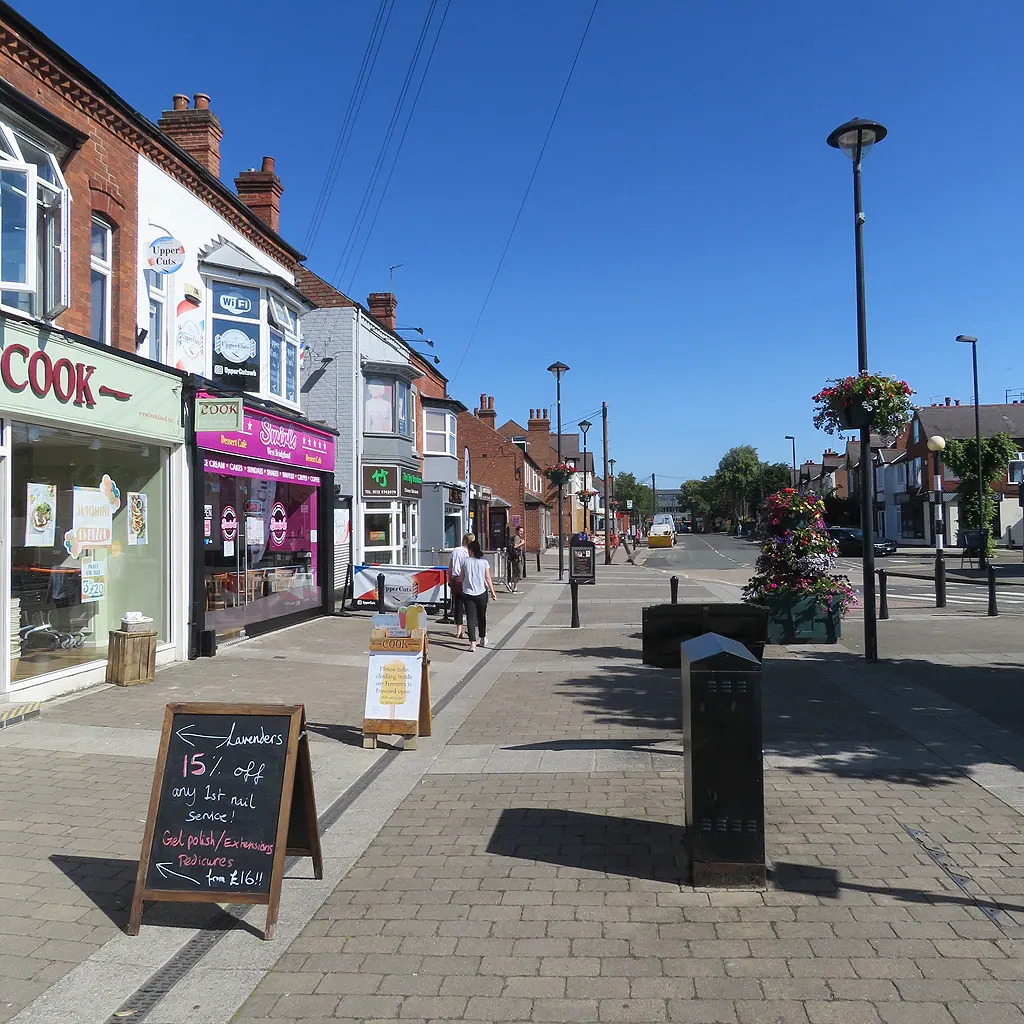 Workwear printing in West Bridgford, Nottinghamshire West Bridgford, near Nottingham in Nottinghamshire — the area Net-workwear supplies with branded workwear and embroidered uniforms