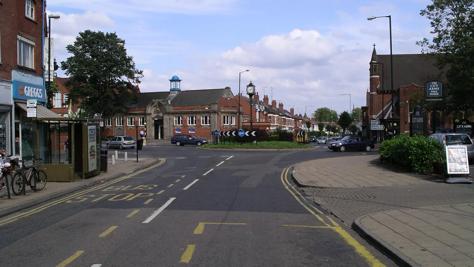 Workwear printing in Earlsdon, West Midlands Earlsdon, near Coventry in West Midlands — the area Net-workwear supplies with branded workwear and embroidered uniforms