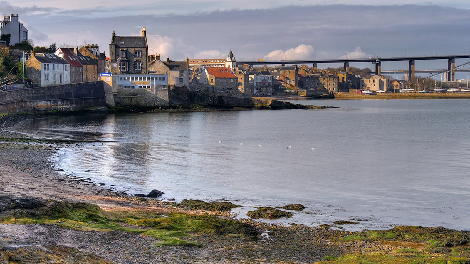 Workwear printing in South Queensferry, Scotland South Queensferry, near Edinburgh in Scotland — the area Net-workwear supplies with branded workwear and embroidered uniforms