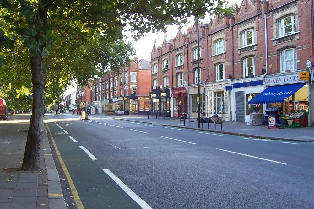 Workwear printing in Parsons Green, Greater London Parsons Green, near London in Greater London — the area Net-workwear supplies with branded workwear and embroidered uniforms
